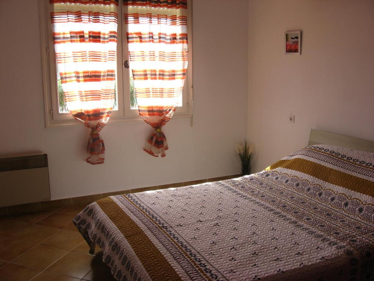 Appartamento rez de chaussé La Londe-les-Maures Esterno foto