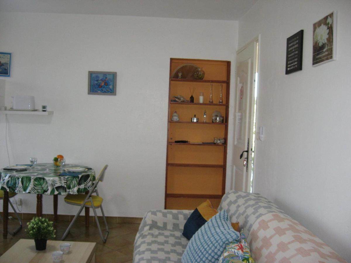 Appartamento rez de chaussé La Londe-les-Maures Esterno foto